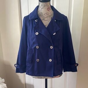 **"Elegant White House Black Market Dress Jacket – Size 4"**